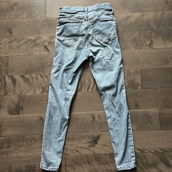 Top shop blue ripped jeans (Jamie), W26, length 30 - Picture 3 of 3